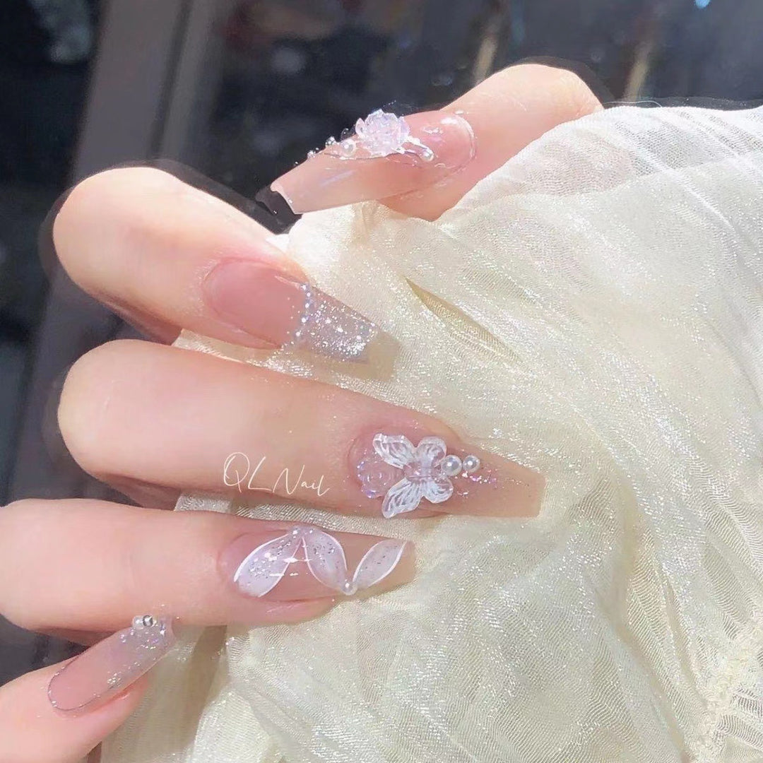 Künstlerisches Blumen-Design Press-On Nagelset Karnz