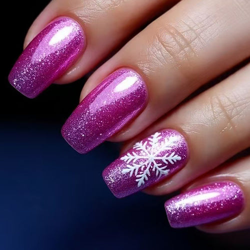 Glitzernde Kunstnägel mit Winterlichem Schneeflocken-Design Karnz