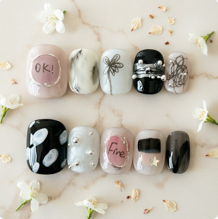 Kreatives Kunstnagelset Karnz