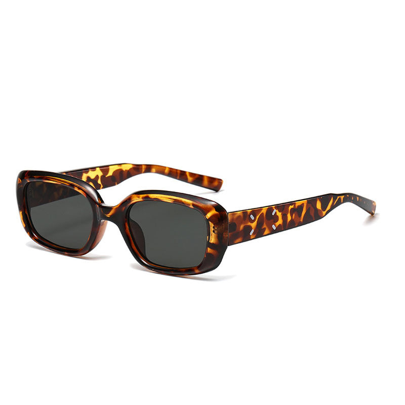 Damen Retro-inspirierte Sonnenbrille mit geschwungenem Rahmen Karnz