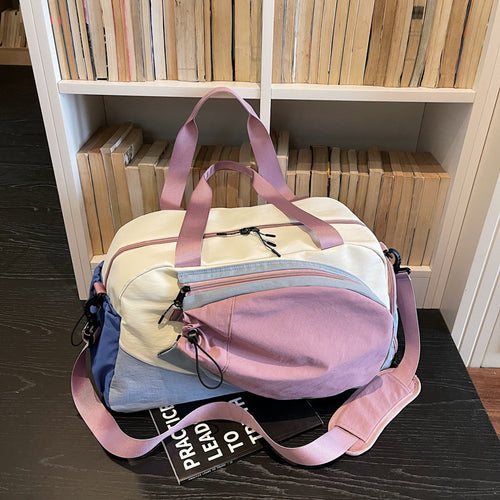 Stylische Mehrfarben-Reisetasche Karnz