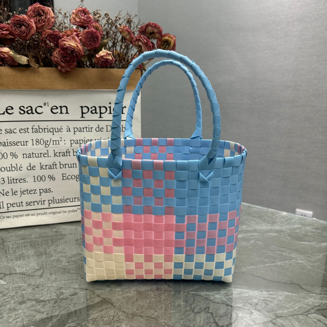 Charmante und verspielte Handtasche Karnz