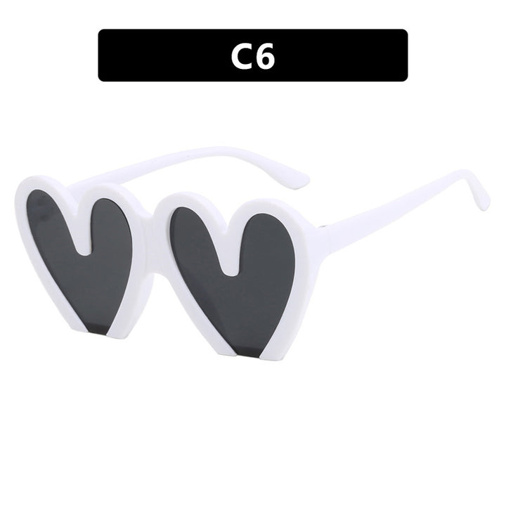 Damen Herzförmige Sonnenbrille mit robustem Kunststoffrahmen und UV-Schutz Karnz