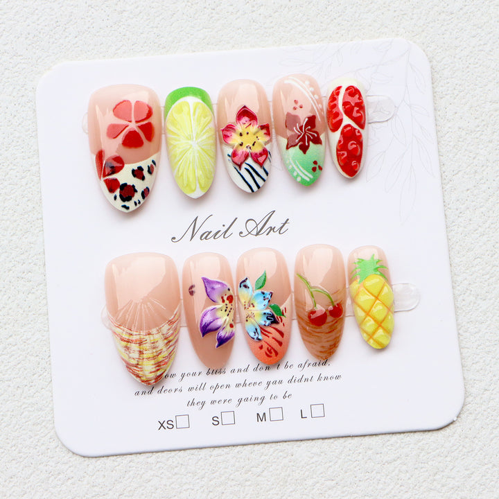 Lebendige florale Nagelkunstkollektion