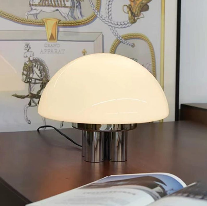Zeitgenössische Kuppel Tischlampe