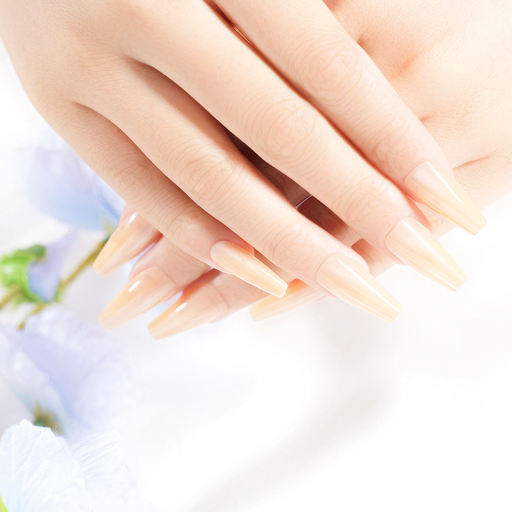 Elegantes Skulptiertes Nail Set Karnz