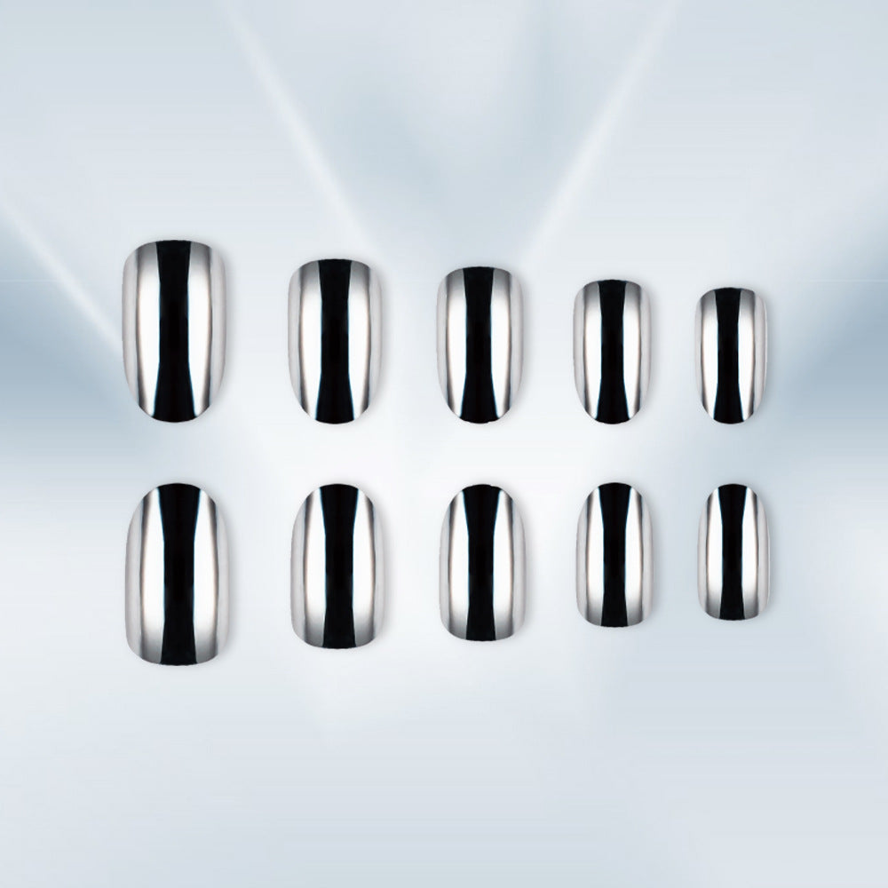 Metallic Finish Nail Art Karnz