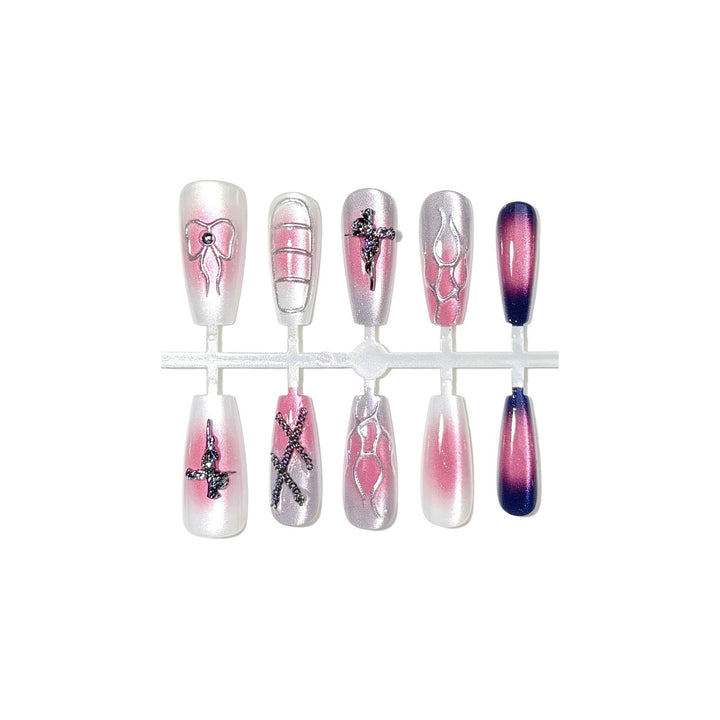 Modebewusstes Press-On Nageldesign-Set