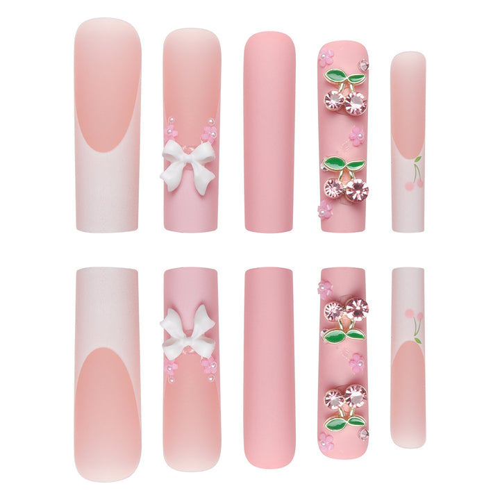 Elegante floral gestaltete lange Press-On Nägel Karnz