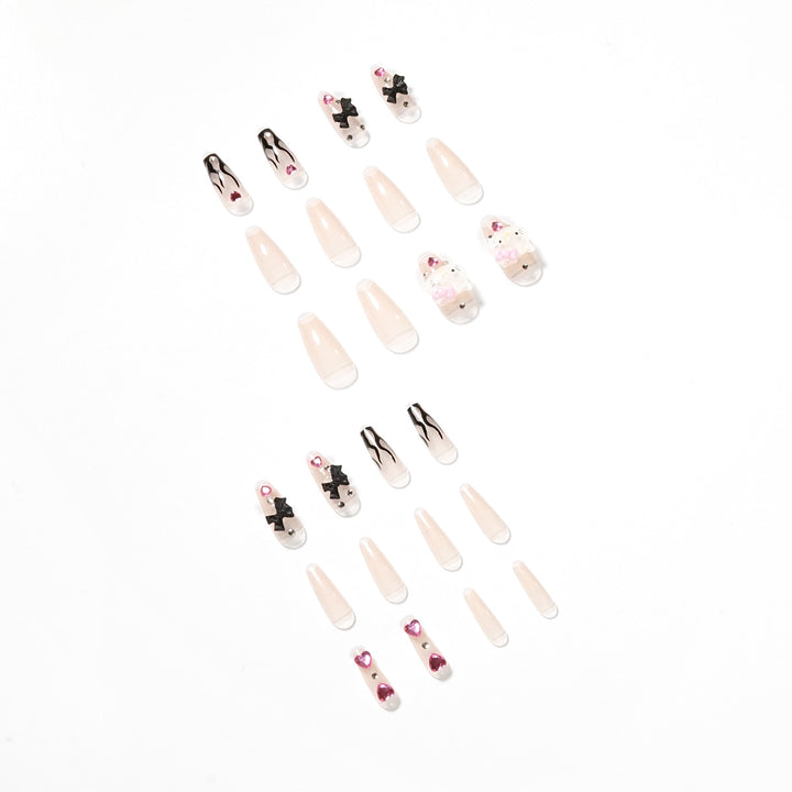 Kreative Nagelkunst mit verspielten Motiven Karnz