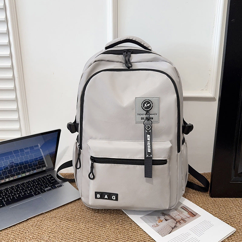 Moderner minimalistischer Rucksack