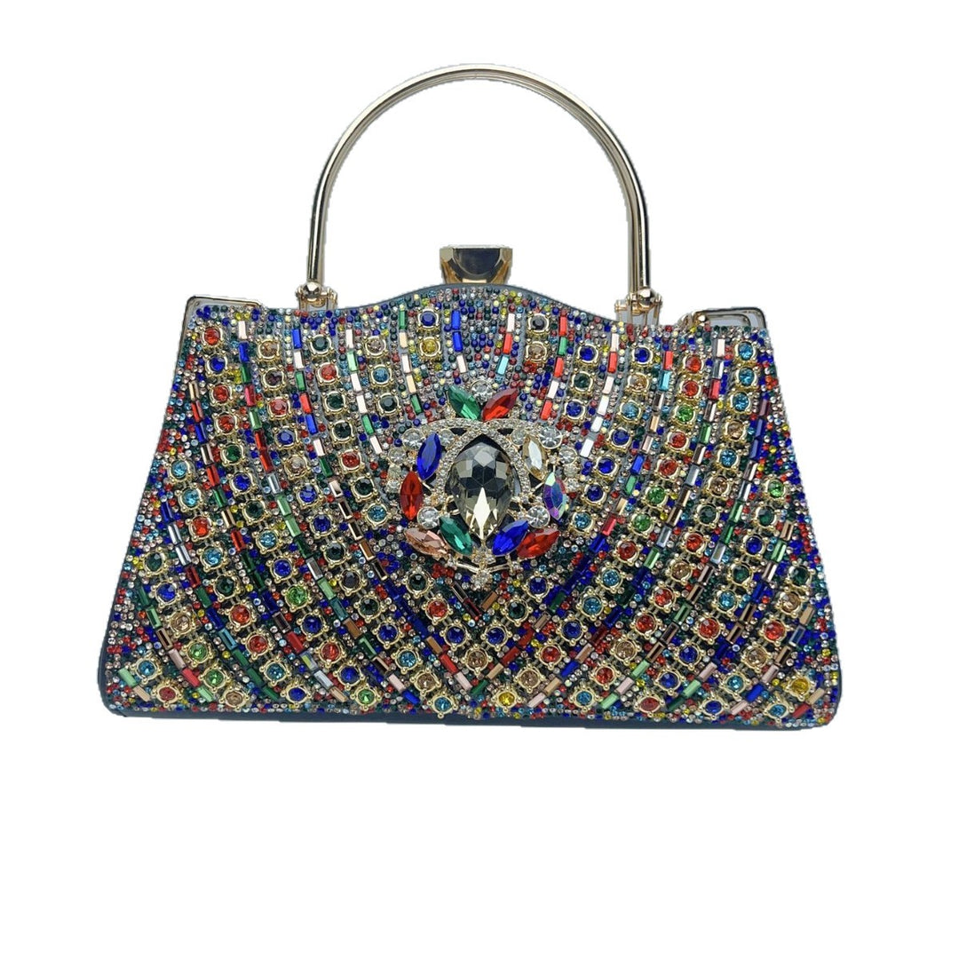 Prunkvolle mit Juwelen besetzte Abendtasche