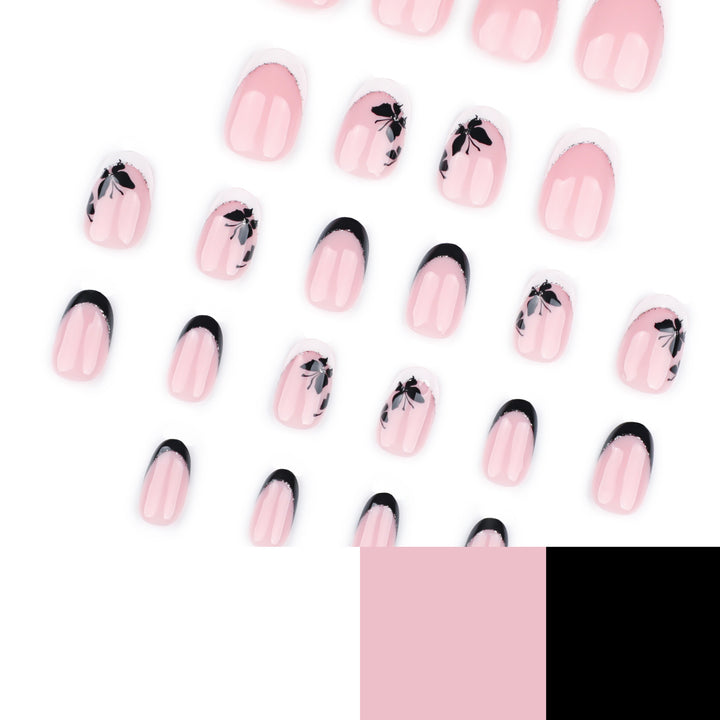 Elegant gestaltete Nagelkunst mit Schmetterlingsmotiv Karnz
