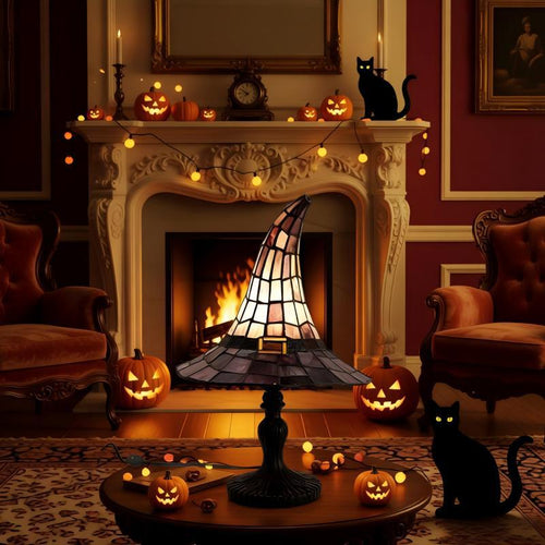 Dekorative Tischlampe im Hexen-Hut-Design Karnz