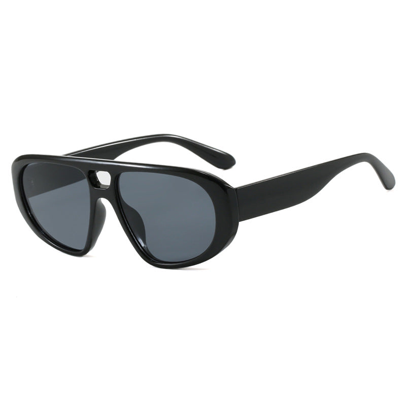 Damen sportliche Sonnenbrille mit breitem strapazierfähigem Rahmen und polarisierten Gläsern Karnz