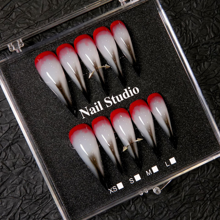 Elegante Fantasie Stiletto Press-On Nägel
