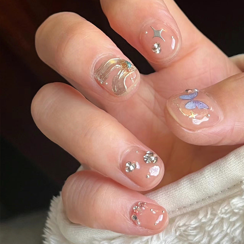 Dekoratives Press-On Nagelkunst-Set Karnz