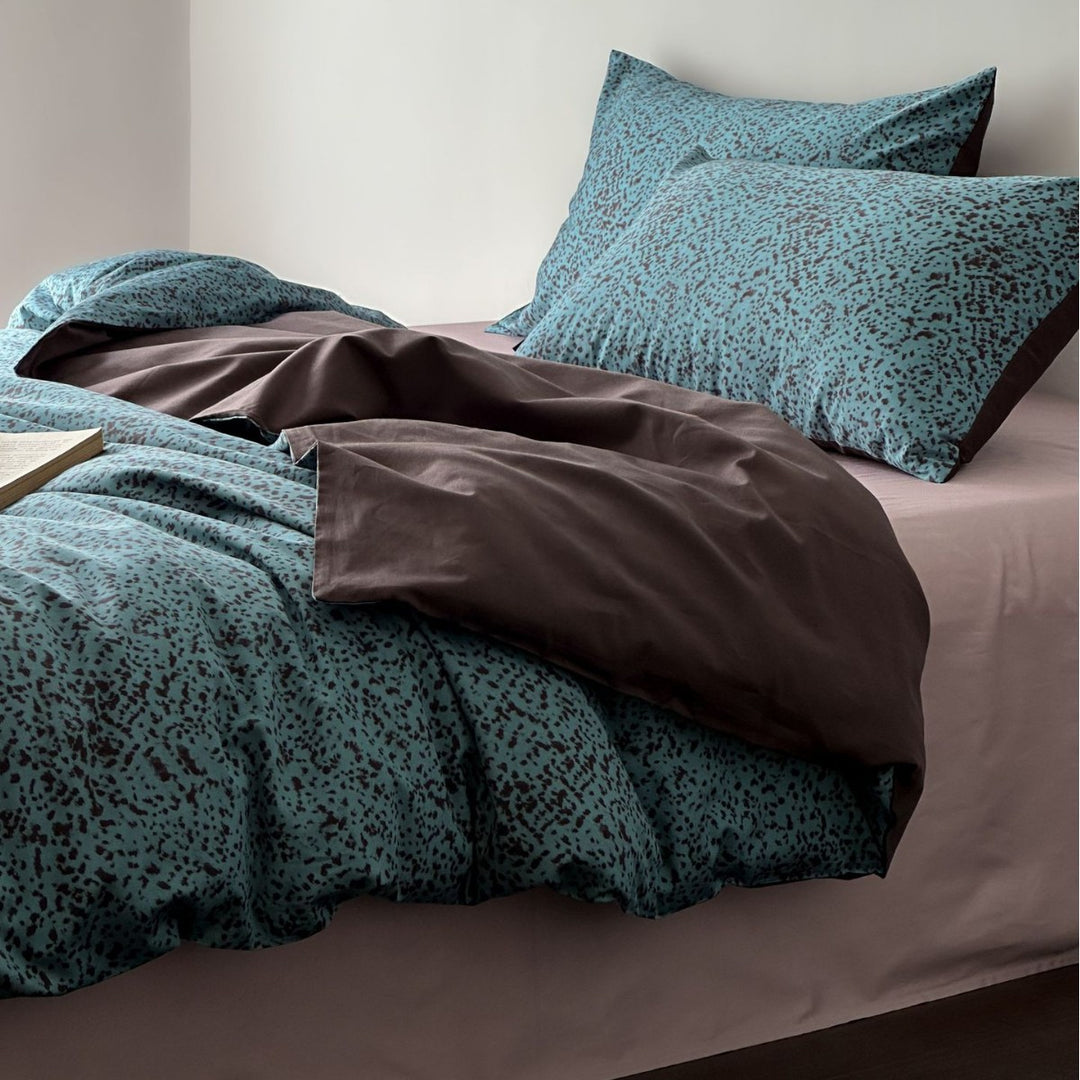 Atmungsaktives Baumwoll-Percale Wendebettbezug-Set mit Mini-Sprenkel-Druck und verdecktem Knopfverschluss