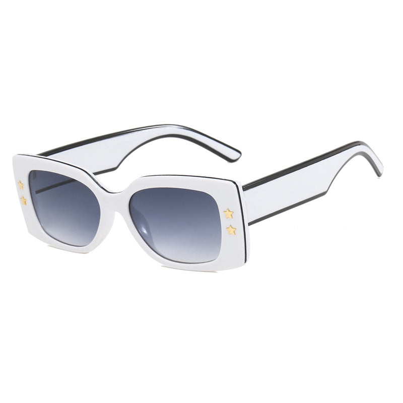 Damen extravagante quadratische Sonnenbrille mit stylishen Details Karnz