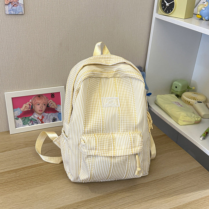 Lässiger gestreifter Rucksack