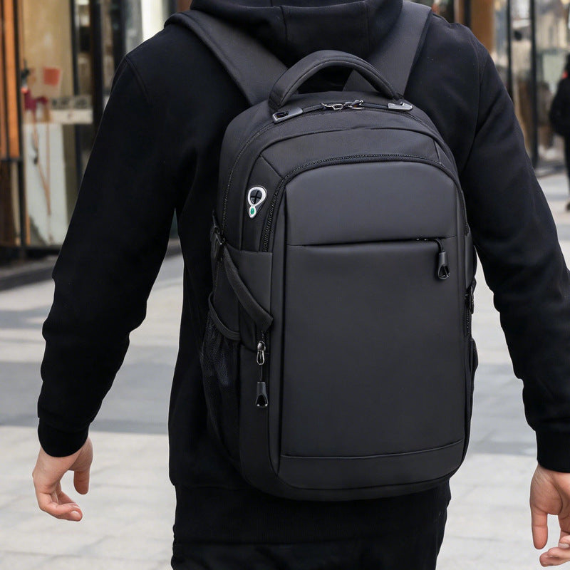 Multi-Funktionaler Reise- und Laptop-Rucksack Karnz
