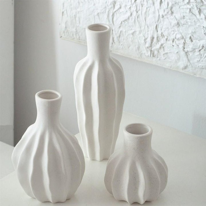 Strukturierte Keramische Dekorative Vase