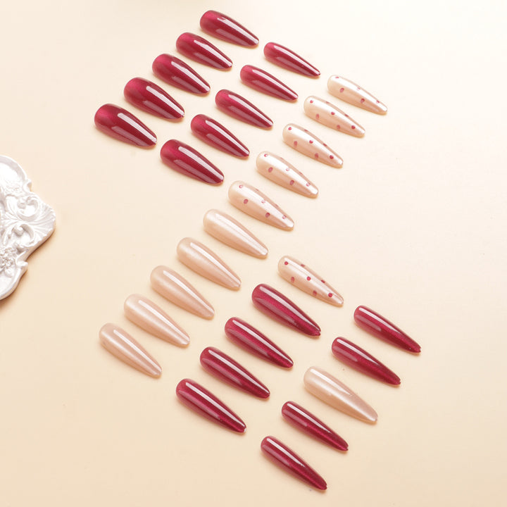Premium Dekorative Stiletto Press-On Nagel Set Karnz