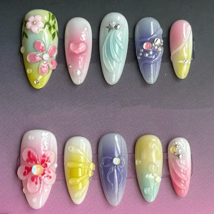 Blumenverziertes Press-On Nagelkunst-Set 1790746209