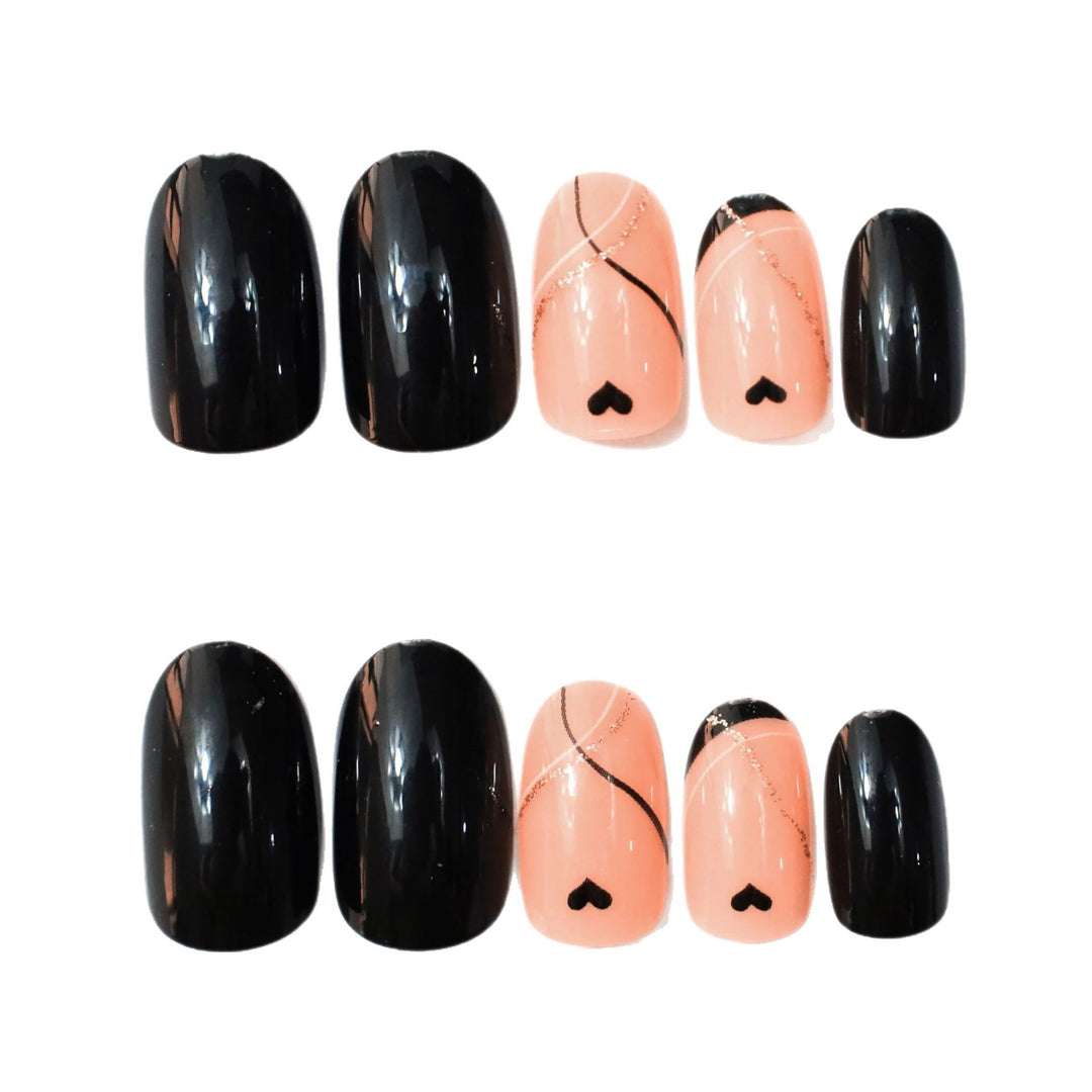 Trendiges abstraktes Nagelkunst-Set Karnz