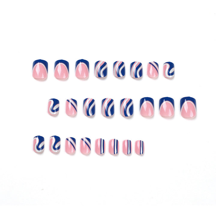 Kreative Nailart mit  abstrakten Designs Karnz