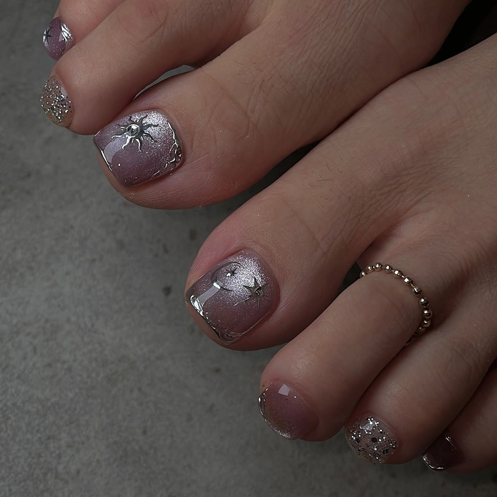 Elegante Fußnagelkunst Karnz