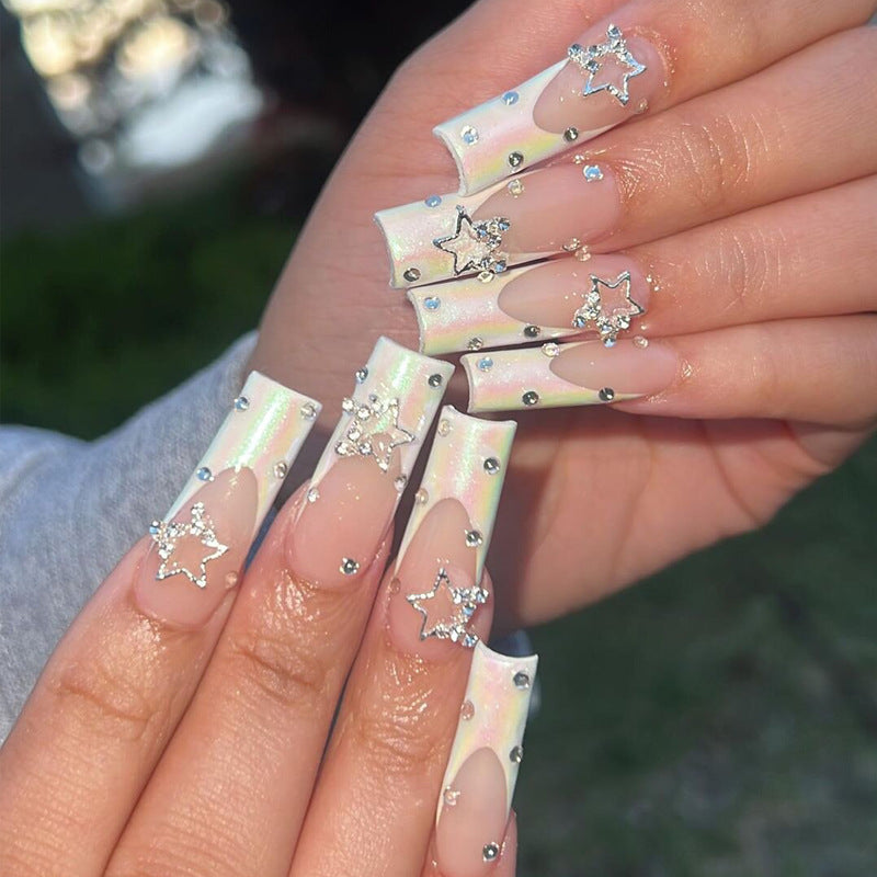 Glamouröse Glitzer-Stiletto Press-On Nägel Karnz