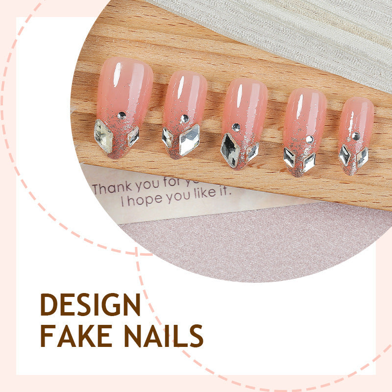 Kunstnagelset mit elegantem Glitzer-Design Karnz