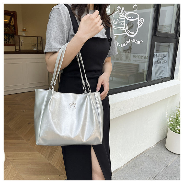 Elegante Glänzende Hobo-Handtasche Karnz