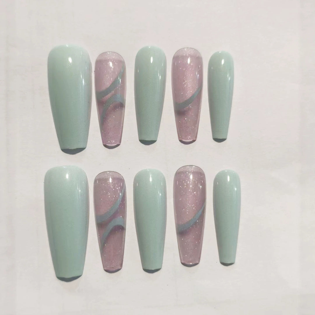 Lange Stiletto Nagelkunst Karnz