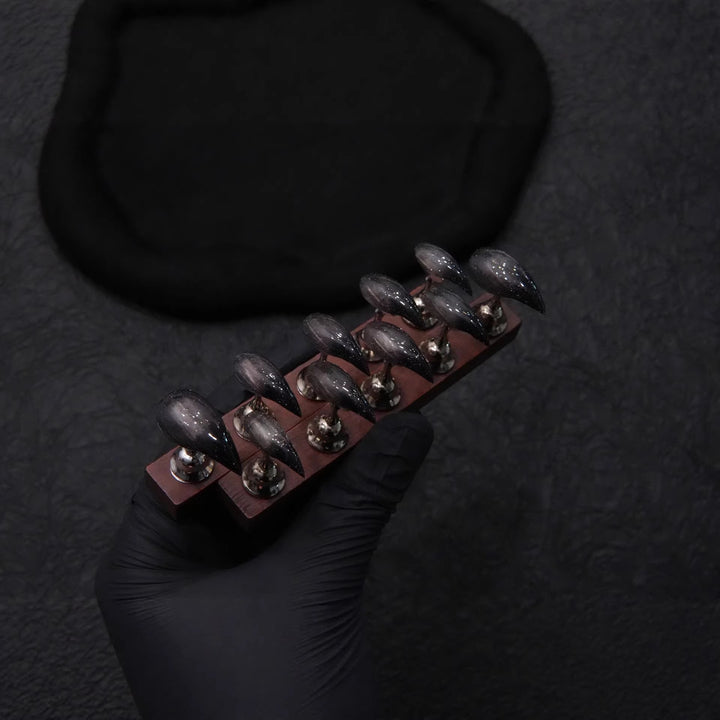 Dekorative Stiletto-Nagelspitzen