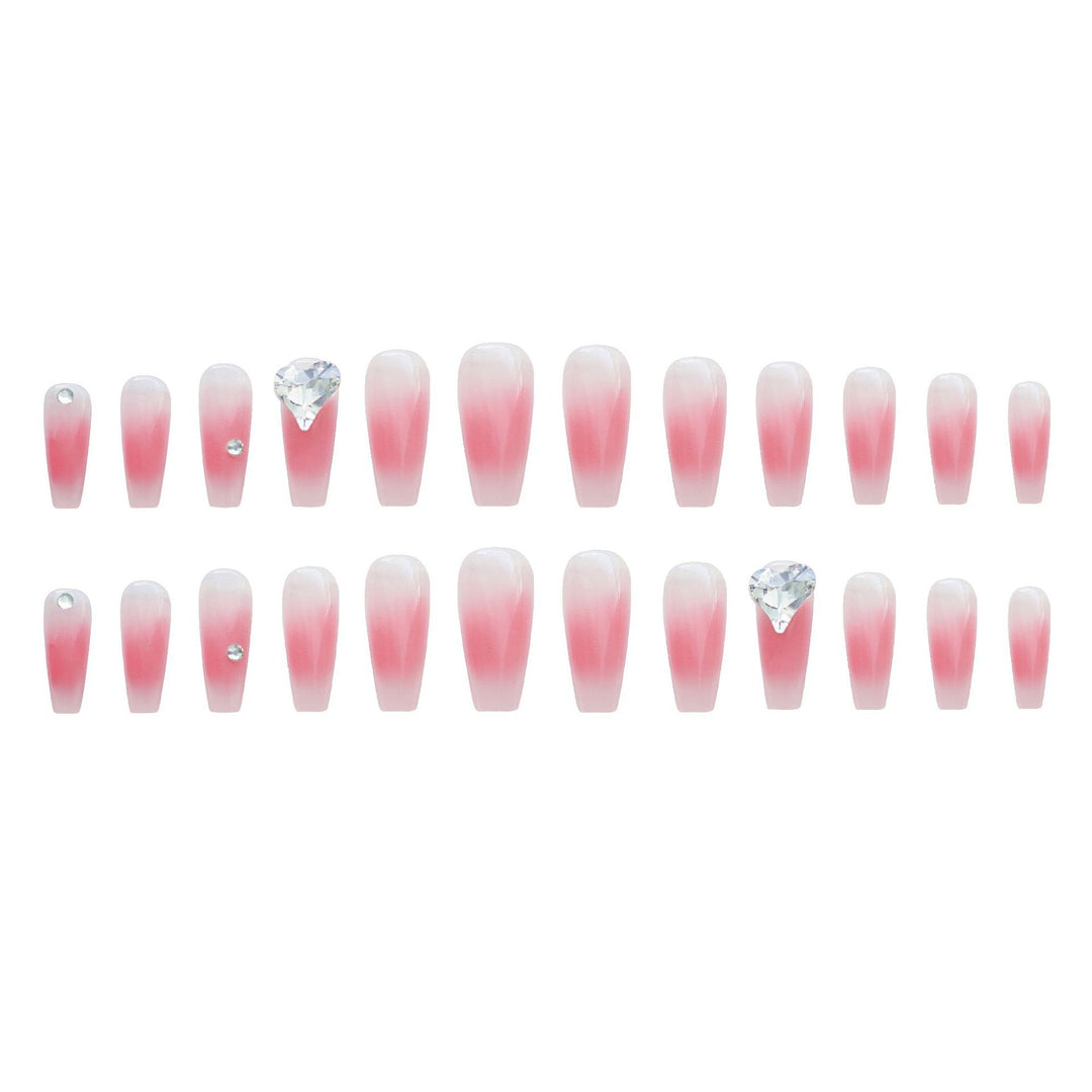 Glamorous Herz-verzierte Press-On Nagelkunst