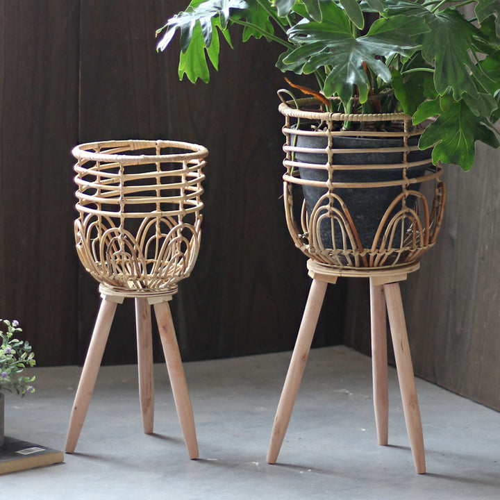 Stilvoller Pflanzenständer aus Rattan und Holz Karnz