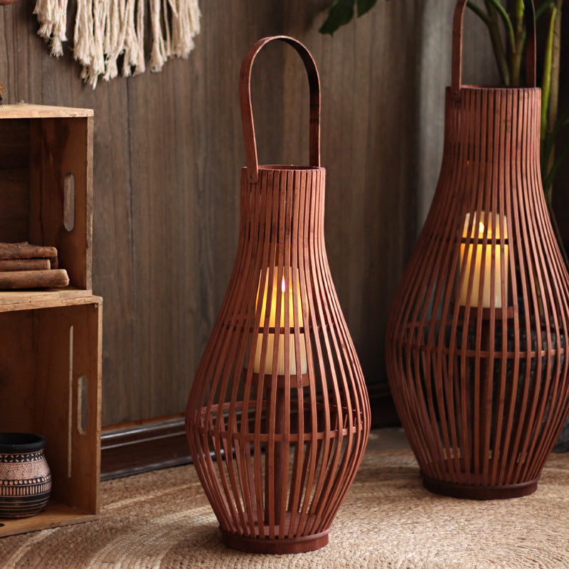 Elegante Rattan-Laterne Karnz