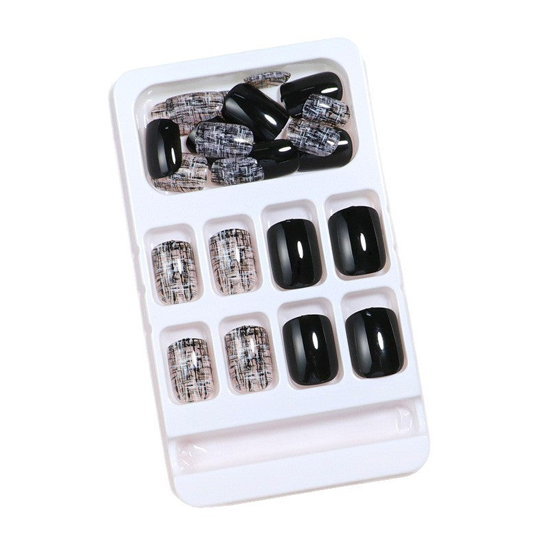 Glänzendes Künstlerisches Press-On Nagelset mit Abstraktem Design Karnz