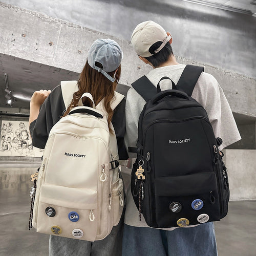 Multi-Taschen Tagesrucksack Karnz