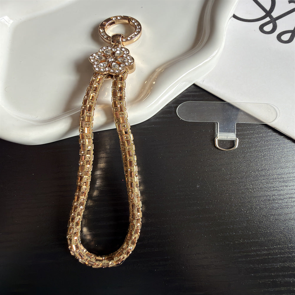 Eleganter Schlüsselanhängerhalter mit Kristallakzenten Karnz