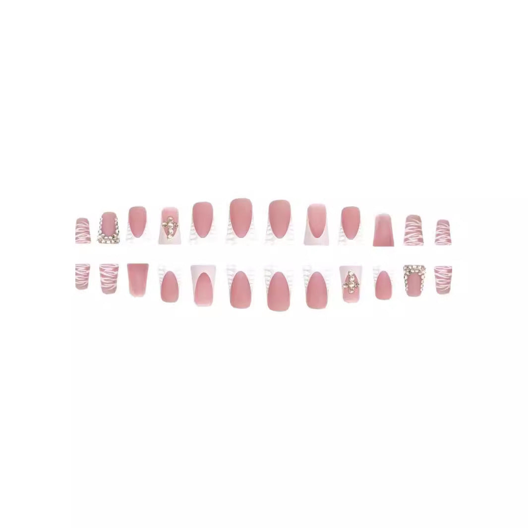 Glamouröse Künstlerische Nagelverlängerungen Karnz