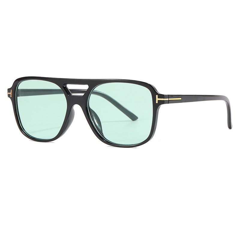 Damen markante Sonnenbrille mit herausragender Form Karnz