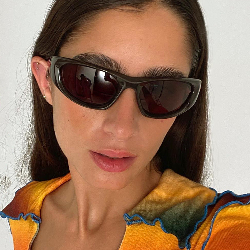 Damen sportliche Sonnenbrille mit rutschfestem Design Karnz