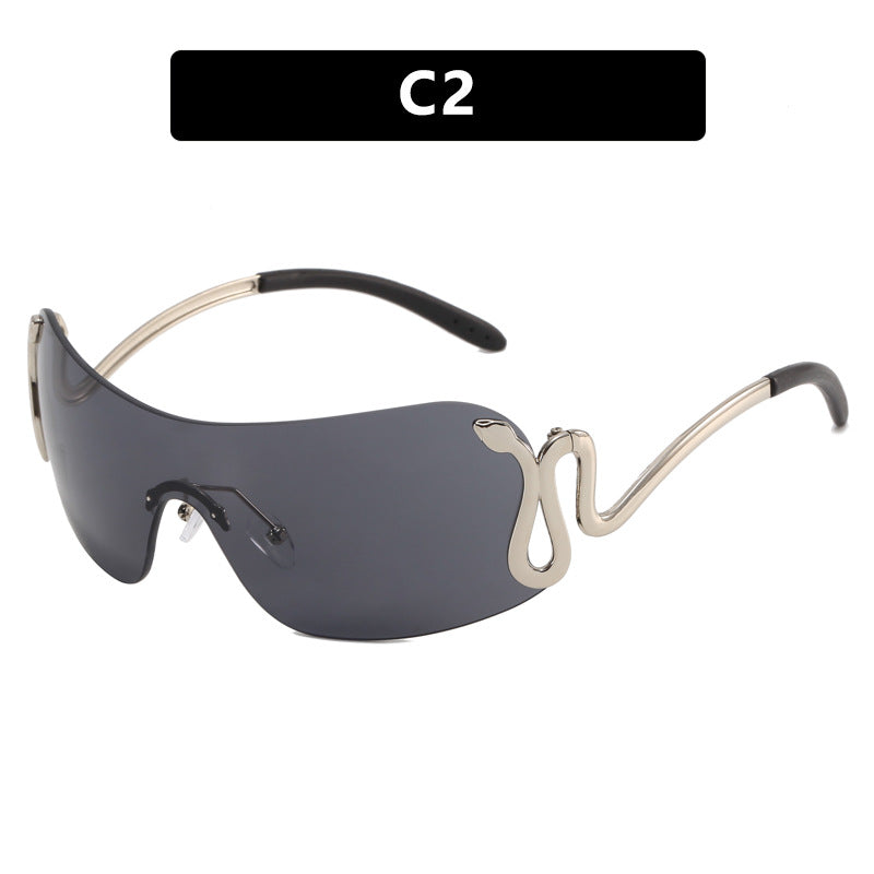 Damen futuristische Sportsonnenbrille mit verspieltem Design Karnz