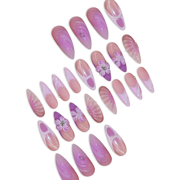3D Dekorative Florale Press-On Nagelverlängerungen Karnz