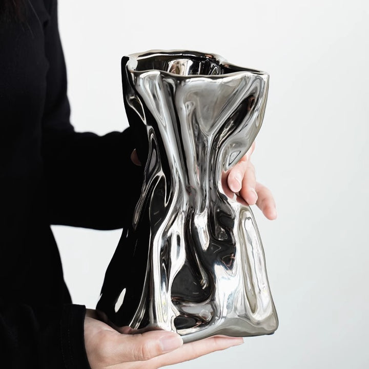 Kunstvolle Keramikblumenvase Karnz