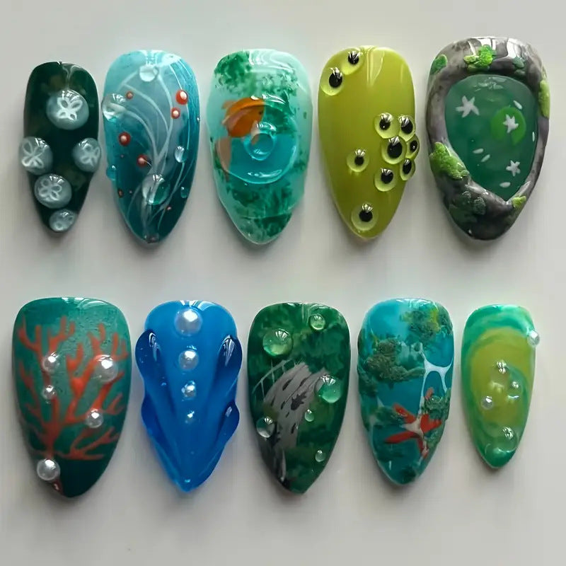 Künstlerische von marinen inspirierten Press-On Nagelkunst Karnz