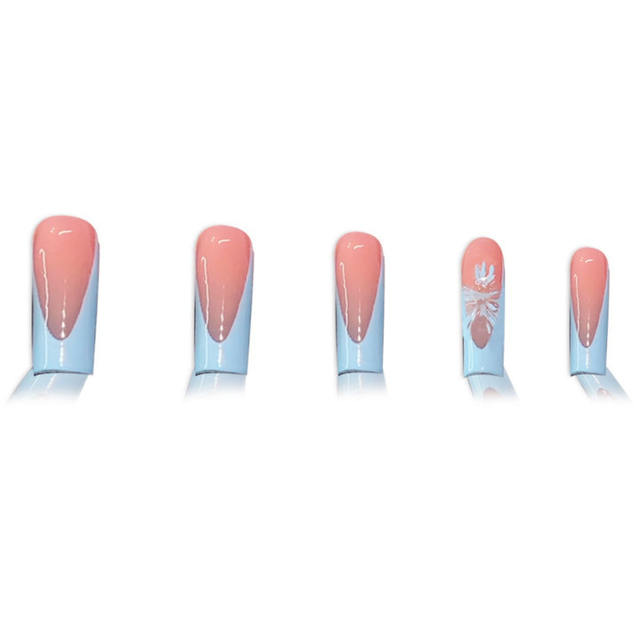 Künstlerisches Press-On Nageldesign Karnz